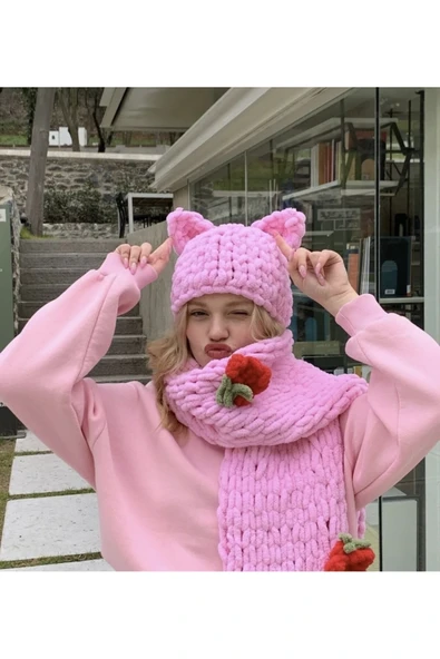 SMYY Pembe Kedili Puffy Peluş Şapka (atkı dahil değildir) ürün görseli 1
