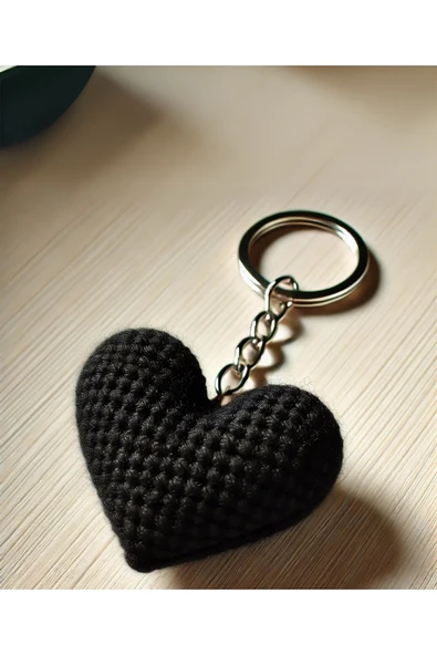 Store Amigurami Kalp Anahtarlık - Siyah kalp ürün görseli 1