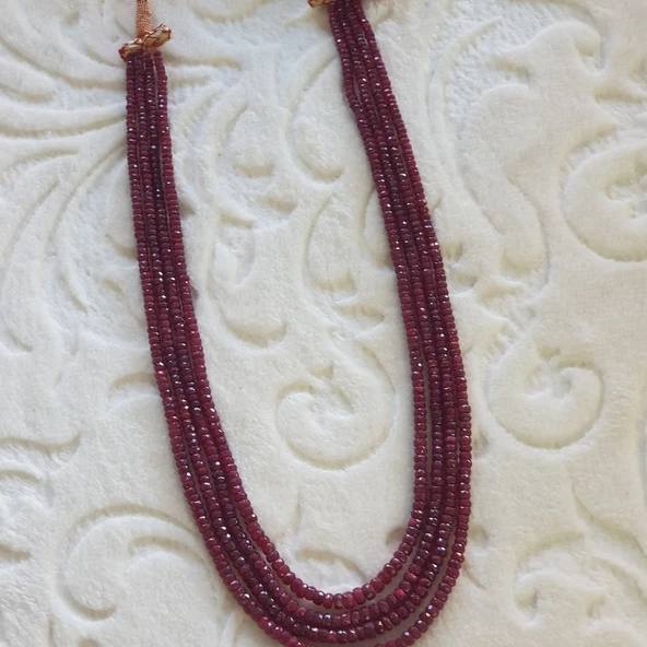Yakut Ruby Tasarım Dizilim Kolye ürün görseli 1