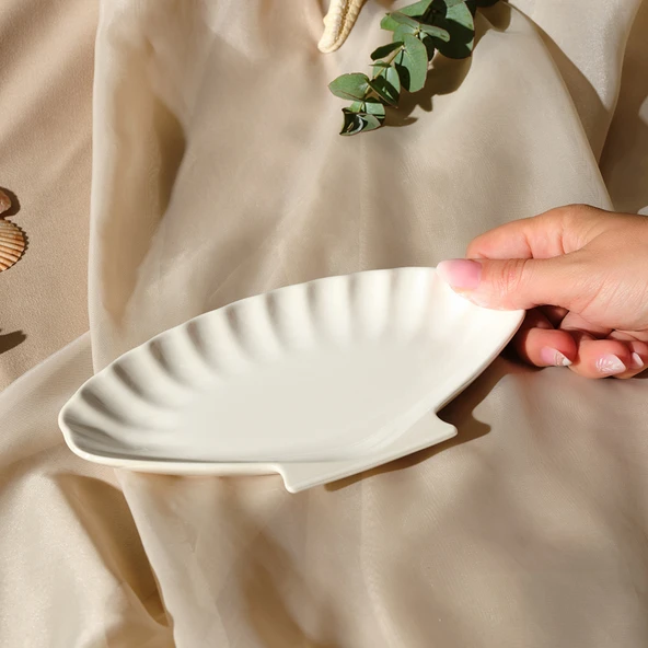 Karaca İstiridye Kayık Tabak 20 cm ürün görseli 1