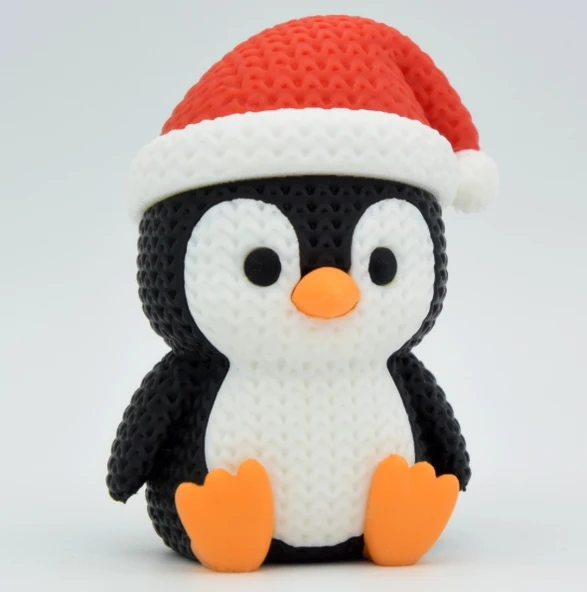 Örgü Dokulu Noel Pengueni Figürü - 3D Yazıcı Tasarım Yılbaşı Biblo ürün görseli 1