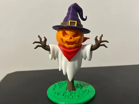 Balkabağı Korkuluk Figürü - 3D Yazıcı Tasarım Cadılar Bayramı Biblosu - Şapkalı ve Atkılı Pumpkin ürün görseli 1