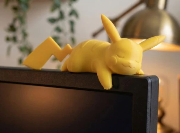 Sevimli Uyuyan Sarı Karakter Monitör Figürü – 3D Baskı Ekran Üstü Dekor (Desk Buddy) ürün görseli 1