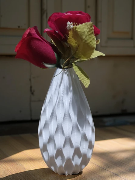3D Baskı Spiral Desenli Dekoratif Vazo 18 cm - Beyaz ürün görseli 1
