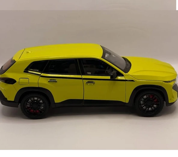 Hobbiez World BMW XM Sarı 1/24 Model Araba ürün görseli 1