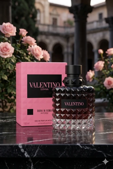 Valentino Donna Born In Roma Intense Kadın Parfümü 100 Ml ürün görseli 1