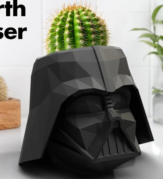 Darth Vader Low-Poly Geometrik Saksı - Star Wars Temalı Modern Masaüstü Dekoratif Obje ürün görseli 1