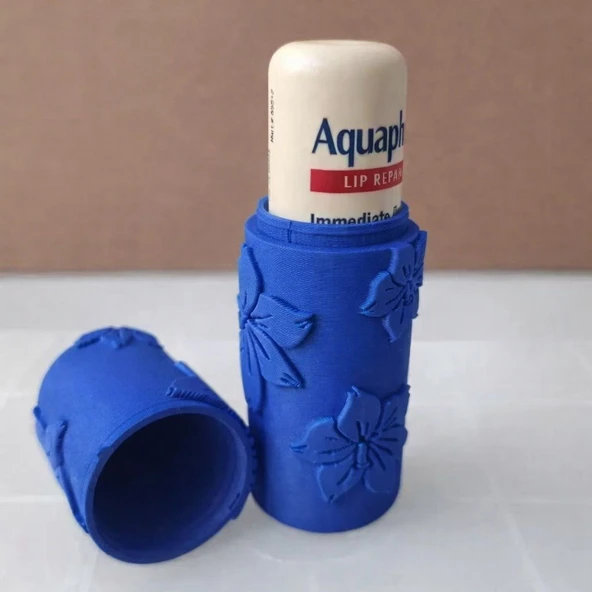 3D Yazıcı Baskısı Mavi Çiçek Desenli Dekoratif Dudak Balmı ve Lip Balm Koruyucu Kılıf Kapak ürün görseli 1