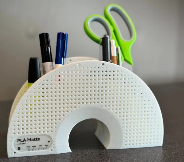 Modern Masaüstü Kalemlik ve Organizer - Filament Makarası Tasarımlı Dekoratif Ofis ve Çalışma Masası Düzenleyici ürün görseli 1
