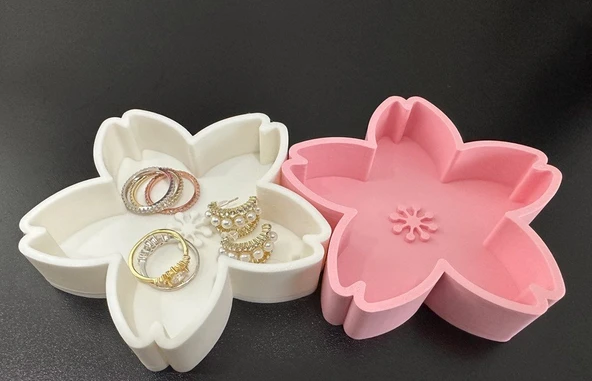 Sakura Çiçeği Takı Düzenleyici 2 li | 3D Baskı Cherry Blossom Trinket Tray | Minimalist Yüzük & Küpe Organizer ürün görseli 1