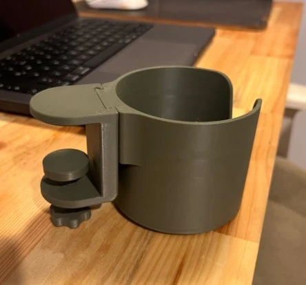 Masaya Monte Bardak Tutucu - 3D Tasarım Ayarlanabilir Sıkıştırmalı İçecek Aparatı (Haki Yeşil) ürün görseli 1
