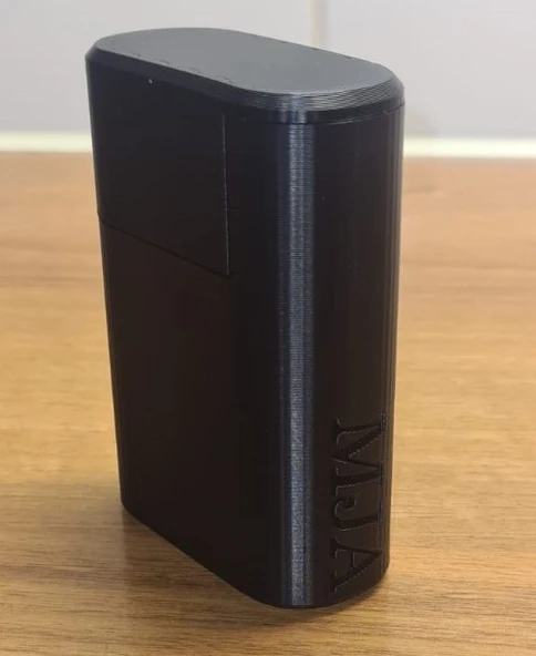 Clipper Uyumlu Ergonomik Tasarım 3D Yazıcı Üretimi Tırtıklı Silikon Hissi Veren Çakmak Kılıfı - Pembe Yeşil Çizgili ürün görseli 1