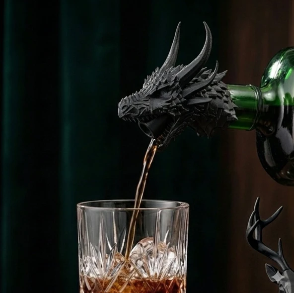 3D Tasarım Hayvan Figürlü Şişe Dökücü ve Tıpa Seti - Dekoratif Geyik, Kurt ve Ejderha Bar Aksesuarı ürün görseli 1