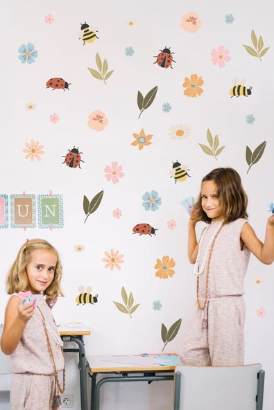 EsaKids Uğur Böceği Temalı Çocuk Odası Sticker Seti 100 x 30 ürün görseli 1