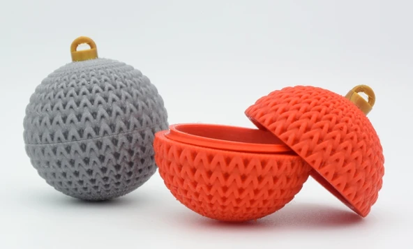 Örgü Dokulu Yılbaşı Topu - Sürpriz Kutulu 3D Yazıcı Ağaç Süsü ürün görseli 1