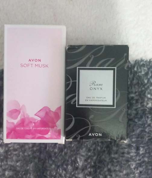 Avon Soft Musk Kadın Parfüm Edt 50 Mlve Avon Rare Onyx Kadın Parfüm Edp 50 Ml. ürün görseli 1