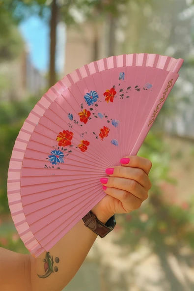Coverzone Katlanabilir El Yelpazesi Bambu Saplı Dekoratif Çiçek Desenli Japon Tarzı Kompakt Tasarım ürün görseli 1
