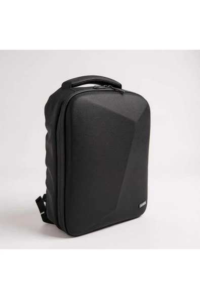 Coverzone EVA Sert Kabuk Motosiklet Sırt Çantası,USB Girişli,Şifreli Kilitli,Notebook,Tablet Bölme 15,6inç ürün görseli 1