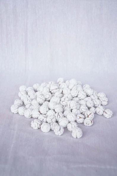 ÖZAD KURUYEMİŞ Beyaz Leblebi Şeker 250 gr - Resim 2