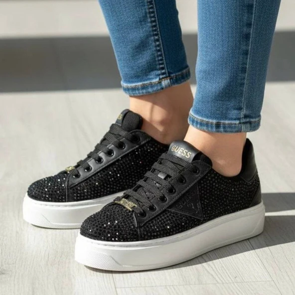 Guess Taşlı Siyah Kadın Spor Ayakkabı ürün görseli 1