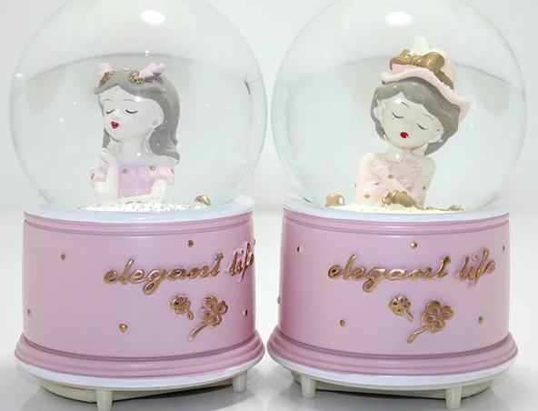 Kar Küresi Işıklı Müzikli 13 Cm No 2 ürün görseli 1