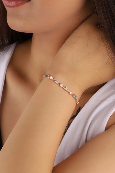 Lia Berto Kadın Rose Aqua Baget Taşlı 925 Ayar Gümüş Bileklik ürün görseli 1