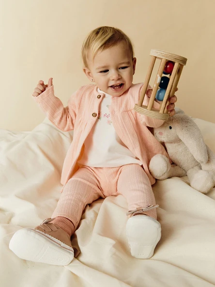 LCW baby PEMBE Bisiklet Yaka Kız Bebek Takım 3'lü ürün görseli 1