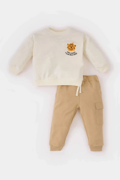 Defacto D9594 Ekru Erkek Bebek 2'li Takım Bisiklet Yaka Baskılı Sweatshirt Beli Lastikli Eşofman Altı ürün görseli 1