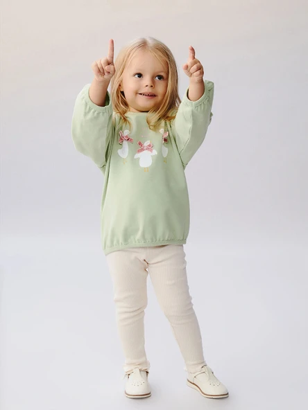 LCW baby Yeşil Bisiklet Yaka Kız Bebek Sweatshirt ve Tayt 2'li ürün görseli 1