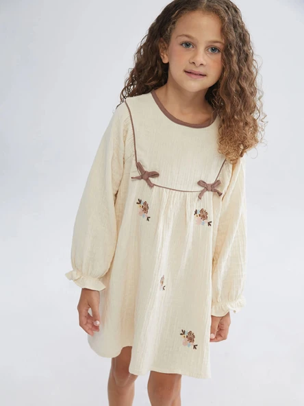 LCW Kids Bej Bisiklet Yaka Çiçekli Müslin Kız Çocuk Elbise ürün görseli 1