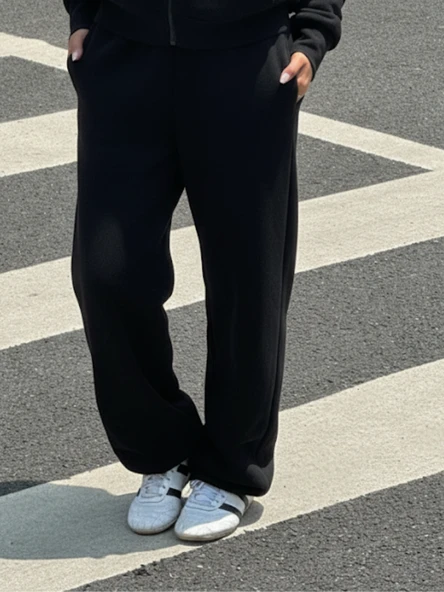 Kadın Siyah Eşofman Altı Bol Paça Oversize Jogger Pantolon Yüksek Bel Rahat Kalıp Günlük Spor Alt ürün görseli 1