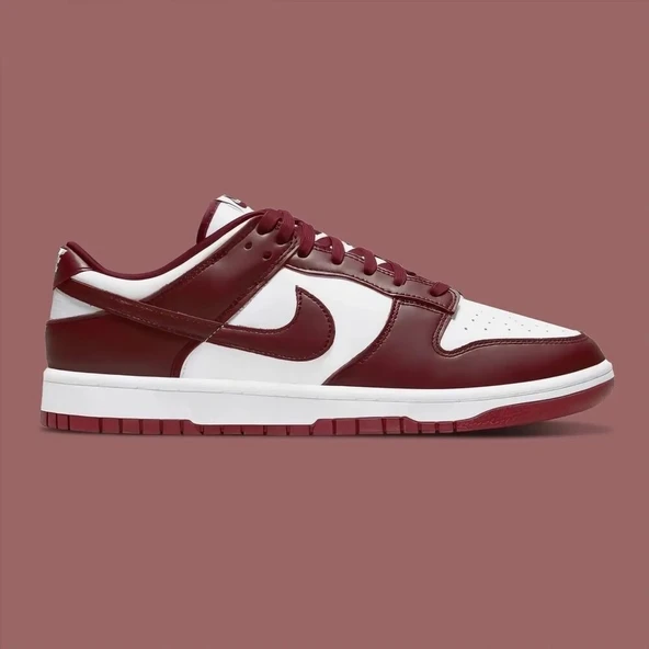 Nike Dunk Low Bordeaux ürün görseli 1