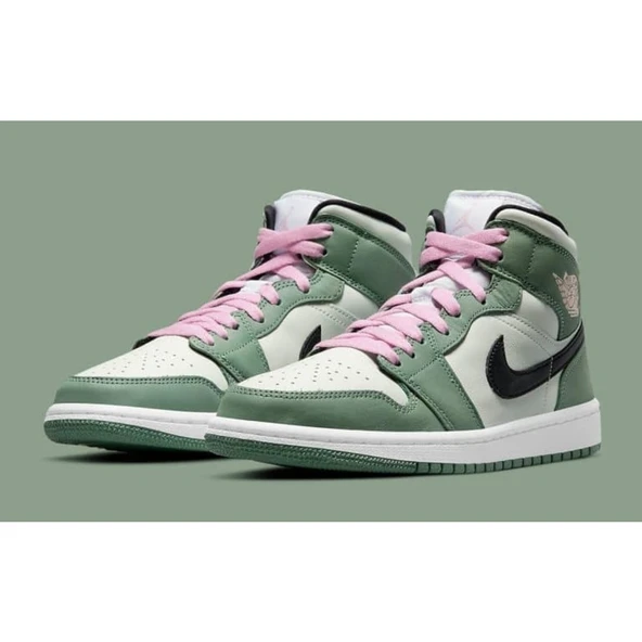 Nike Air Jordan 1 Mid Dutch Green ürün görseli 1