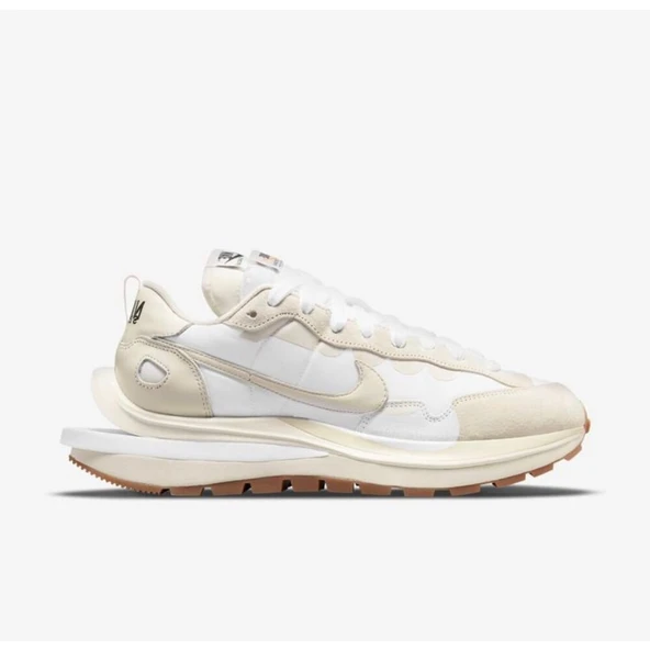 Nike Sacai Beige White ürün görseli 1