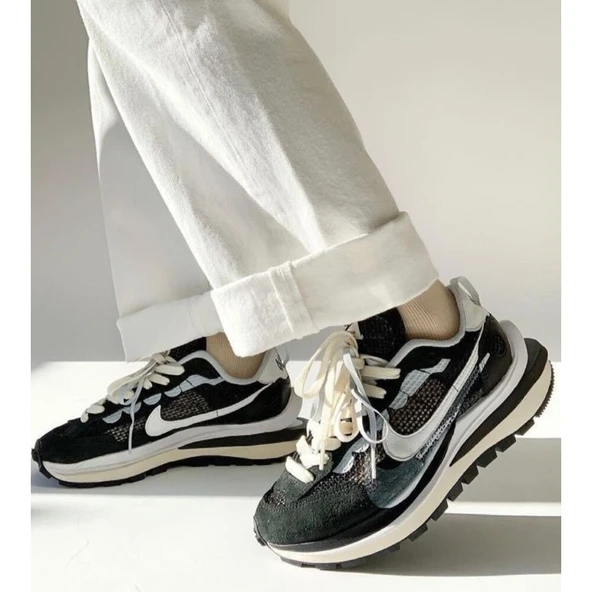 Nike Sacai Siyah ürün görseli 1