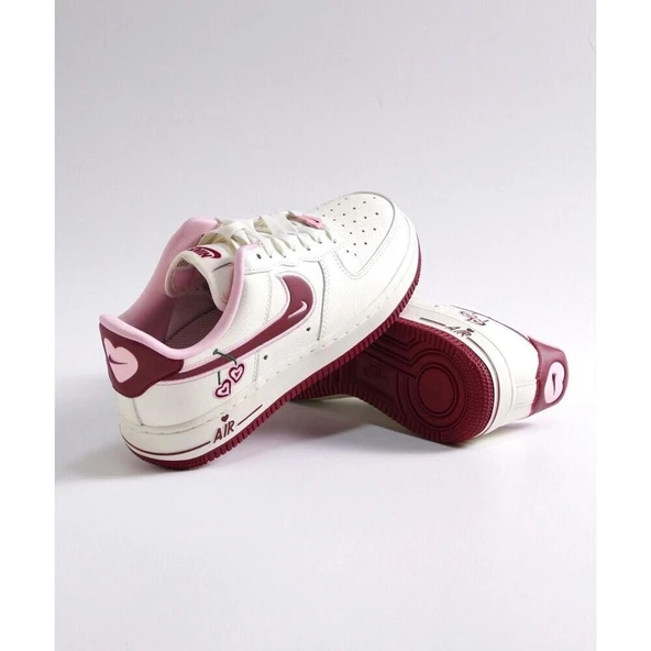 Nike Airforce Low “ Valentines Day “ ürün görseli 1