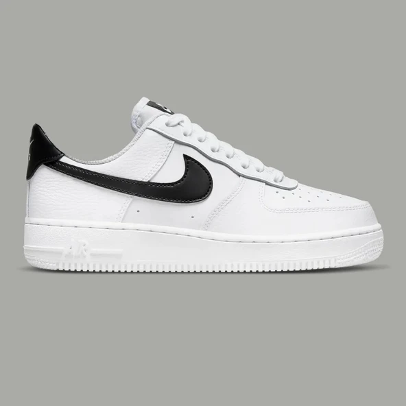 Nike Air Force 1 White Black ürün görseli 1