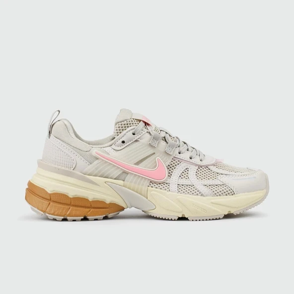 Nike V2k Run “Pink” ürün görseli 1
