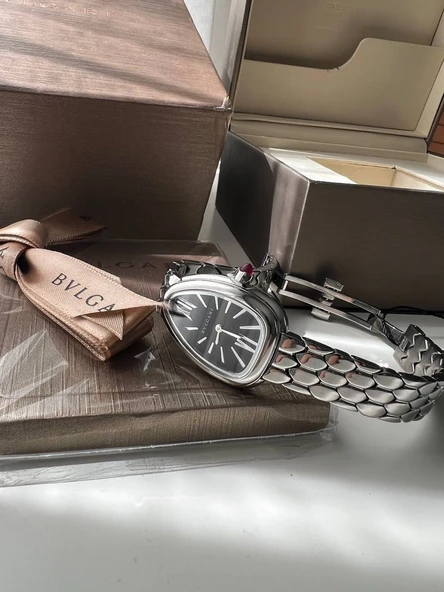 Bvlgari Kadın Kol Saati - Resim 3