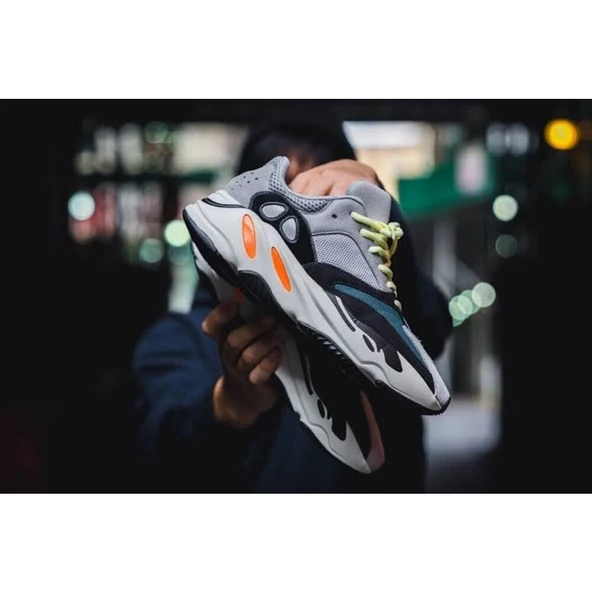 Adidas Yeezy 700 wawe Runner ürün görseli 1