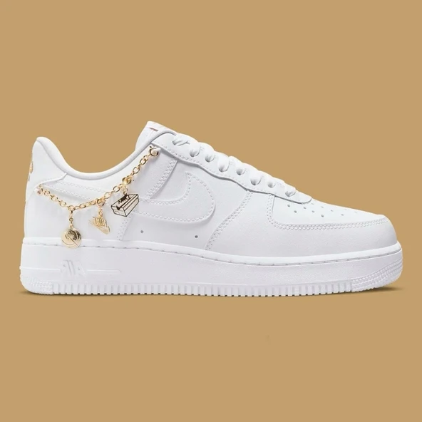 Nike Air Force 1 Low Lucky Charms White ürün görseli 1