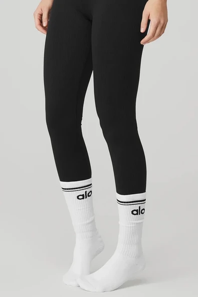Alo Yoga 12 Adet. 3x4 Paket Women's Throwback Barre Sock - White/Black ürün görseli 1
