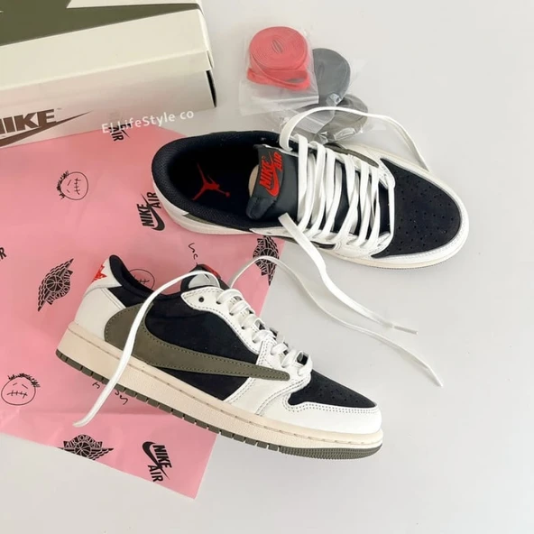 NIKE AIR JORDAN 1 RETRO LOW OG SP TRAVIS SCOTT OLIVE ürün görseli 1