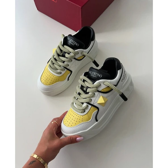 Valentino White / Yellow ürün görseli 1