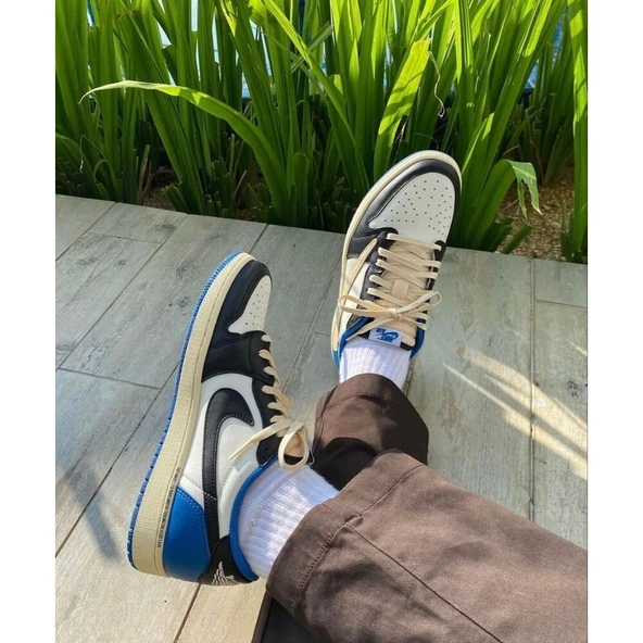 Travis Scott x Air Jordan 1 Low 'Fragment' - Resim 2
