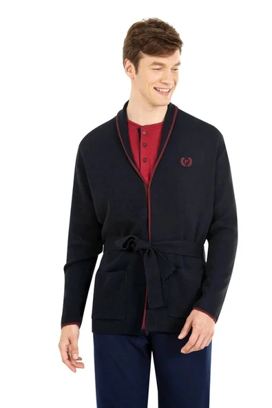 Pierre Cardin Erkek Çeyizlik Kutulu Yaka Patlı Röpdöşambırlı Lacivert Pijama Takımı - ARSNOERZKGTECN5630-LAC ürün görseli 1