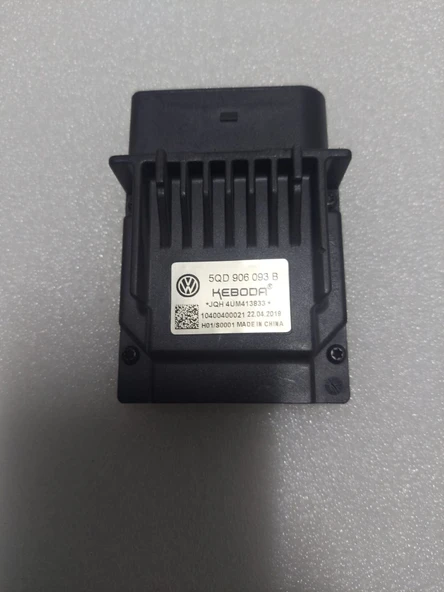 5QD906093B Wag Golf 7 Yakıt Pompa Kontrol Ünitesi ürün görseli 1