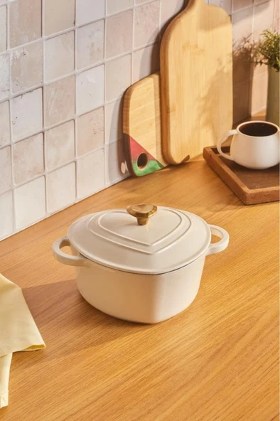 Love Demir Döküm Emayeli Tencere White 18cm ürün görseli 1