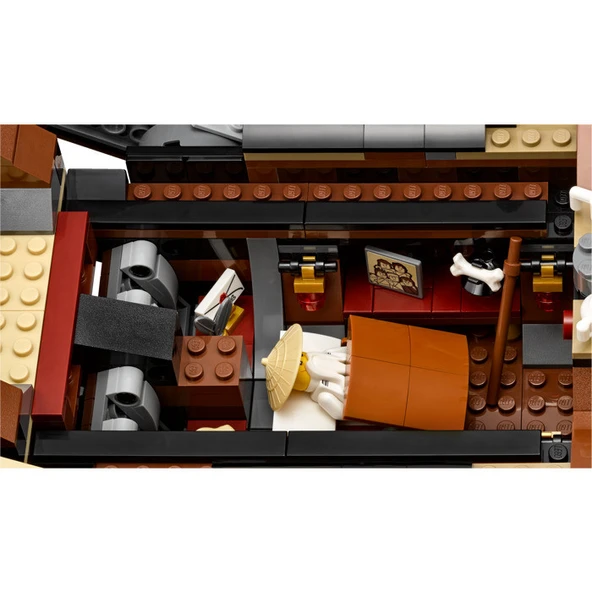 LEGO Destiny's Bounty Set 70618 - Resim 3