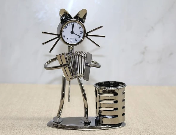 Metal Akordiyon Çalan Müzisyen Kedi Saat Ve Kalemlik ürün görseli 1
